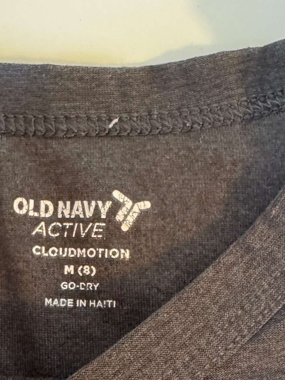 Old Navy Active Girls Shirt Bundle | CloudMotion Performance Tees Size 8 - Picture 4 of 9